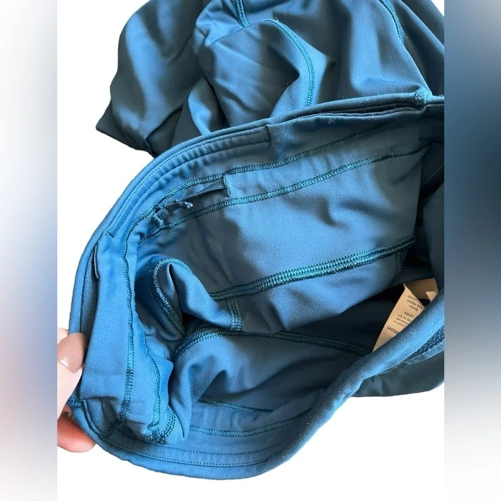 Lululemon Fast and Free High-Rise Tight w/pockets SZ 4
